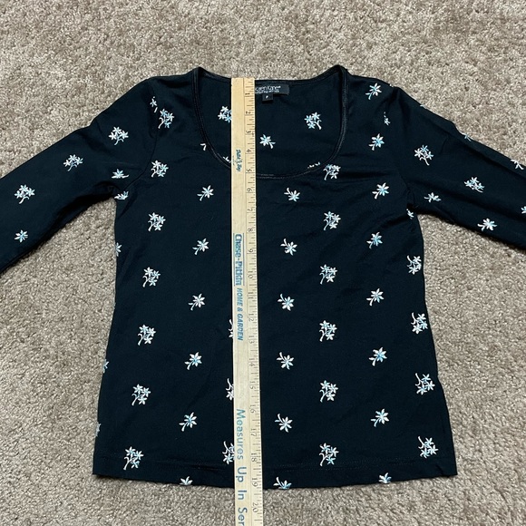 KAREN KANE LONG SLEEVE TOP. SIZE PETITE. LIKE NEW CONDITION. - Picture 3 of 8